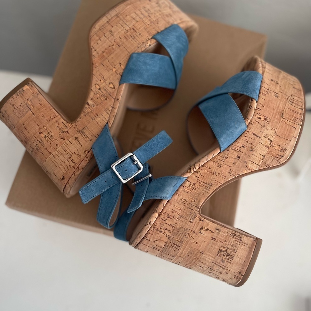 Steve Madden Brava Blue Suede Platform Heels - Picture 6 of 7